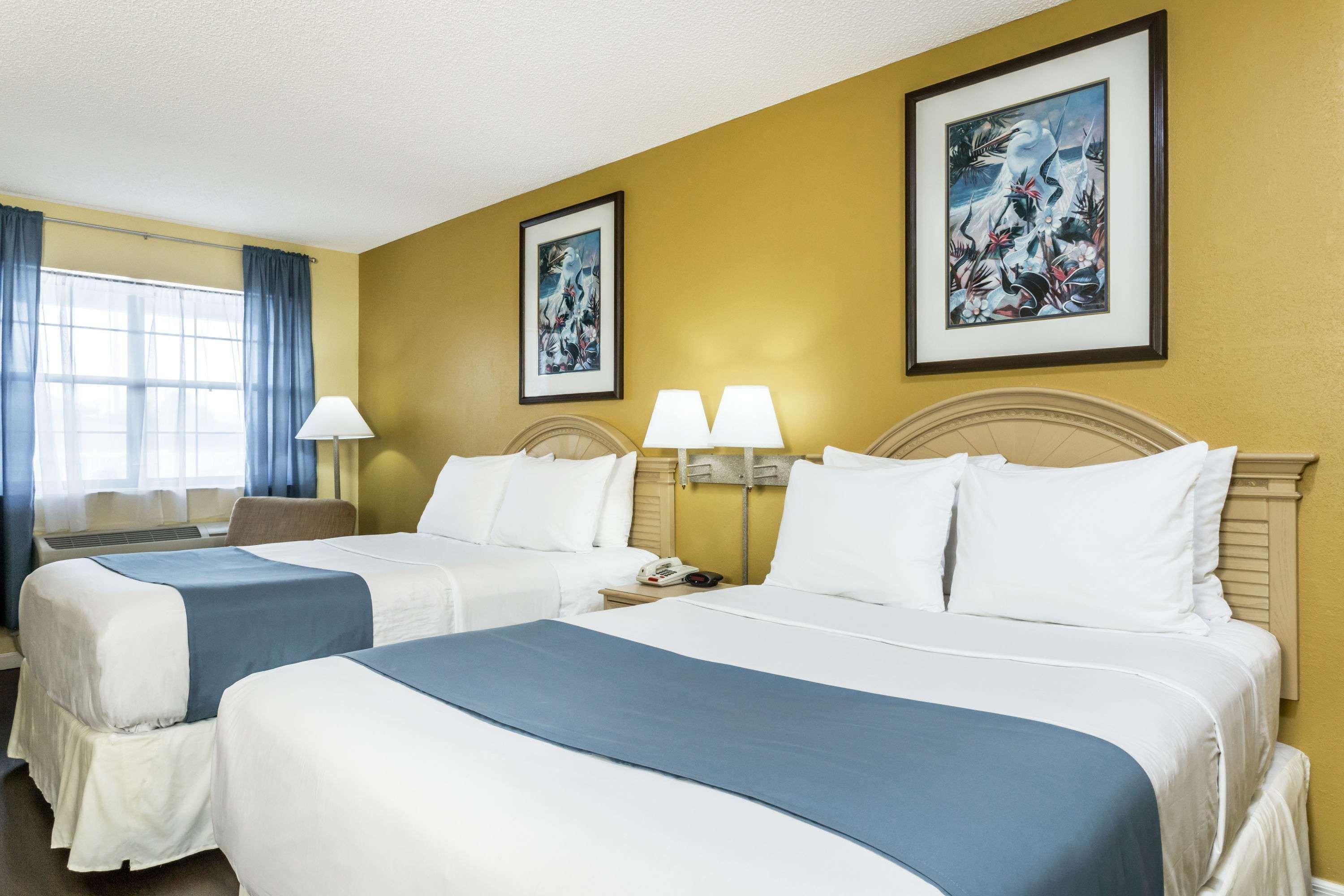 Days Inn By Wyndham Madison Kültér fotó